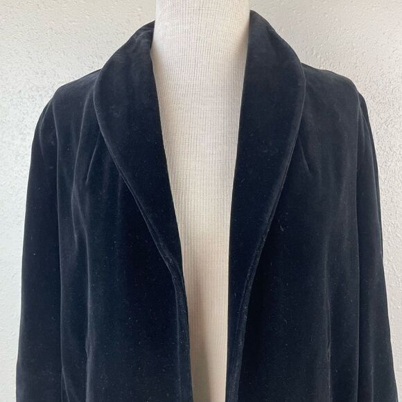 Vintage Union Made Black Velour Style Coat EUC - Picture 2 of 6